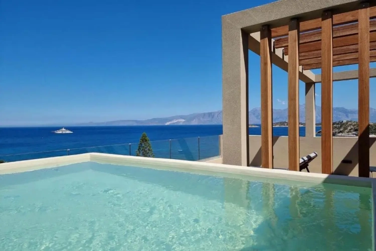 1 Bedroom Suite