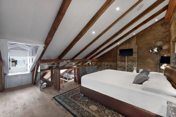 Hotel Epik Montreal