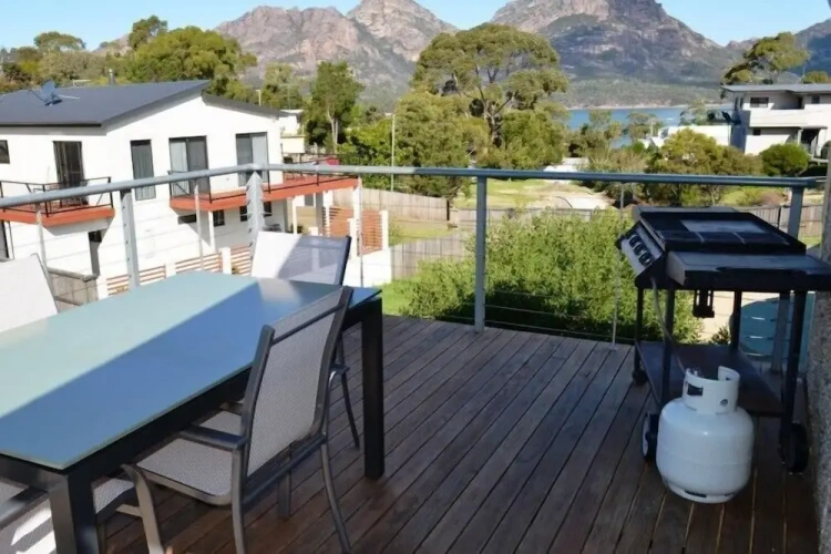 2 Bedrooms Cottage