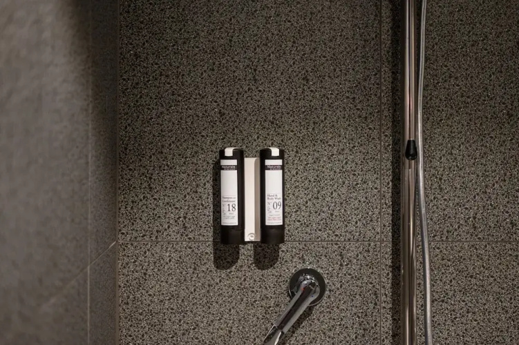 Spotless Braddon Studio With Accessible Bathroom