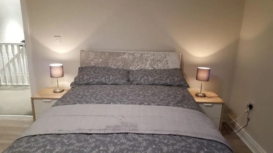 Lawnbrook Town Guest House