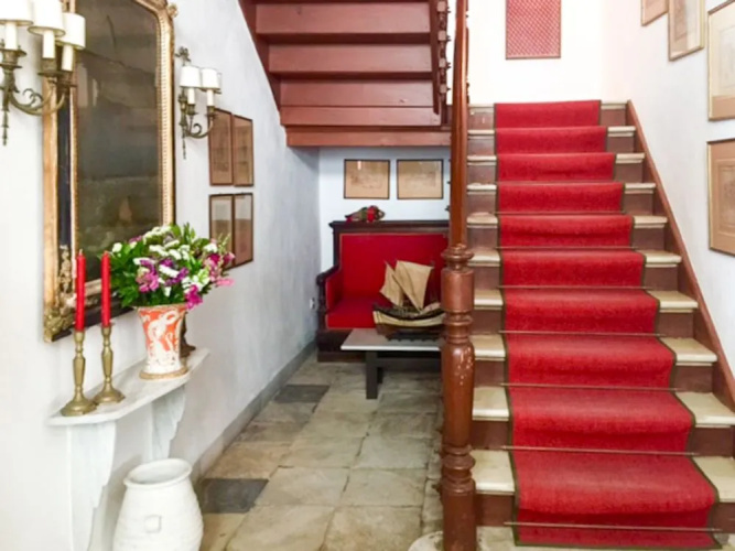 Cambanis Mansion