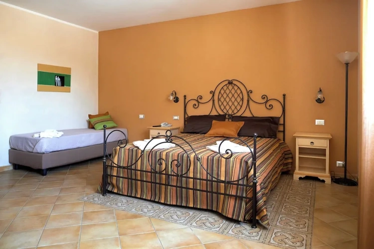 Comfort Quadruple room with balcony