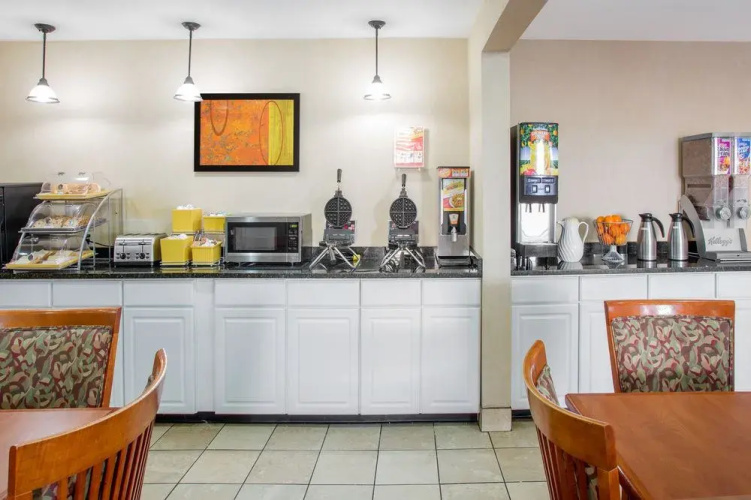 Days Inn Greenville