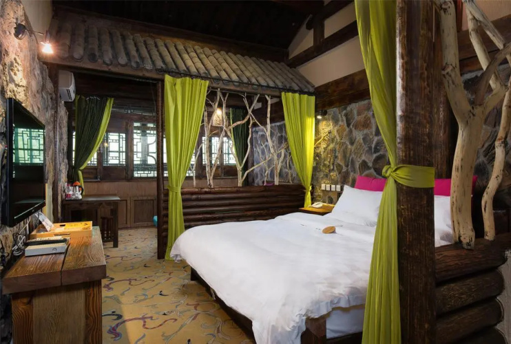 Blossom Hill Inn Lijiang
