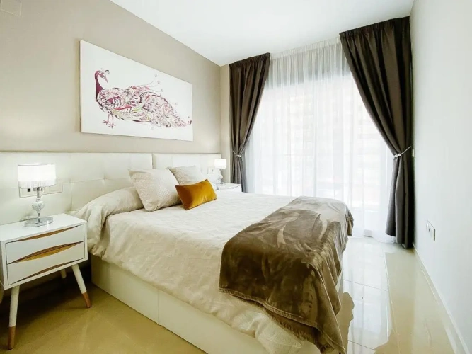 2 Bedrooms Apartment