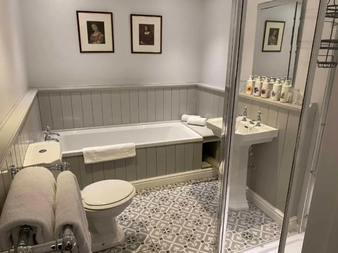 Superior Double Suite