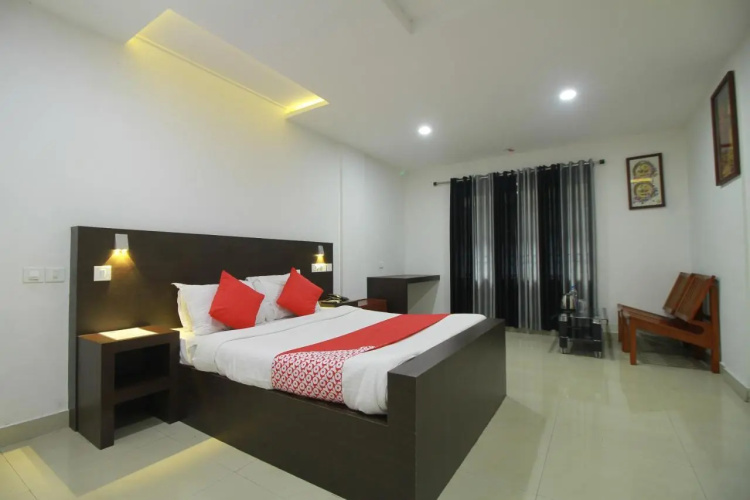 Half Moon- Calicut