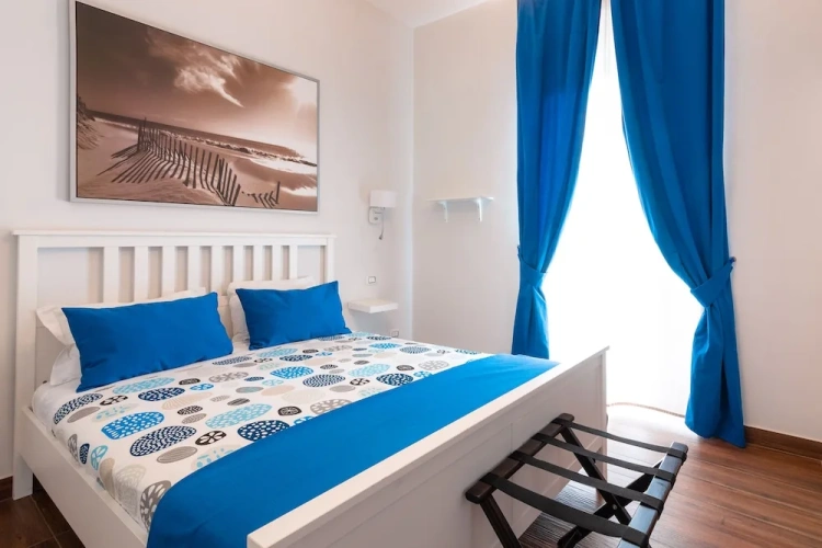 Deluxe Suite with balcony