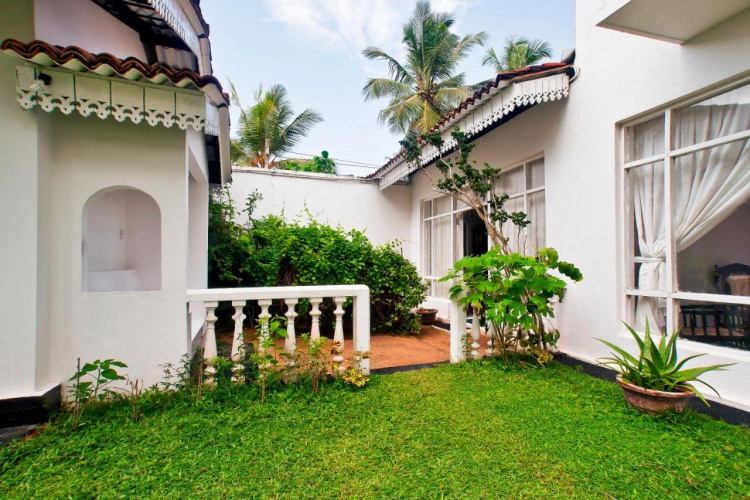 Sisanda Residence