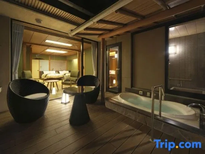 Standard Twin room with mountain view
