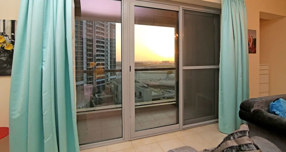 Executive Bay by New Arabian Holiday Homes - Image 4