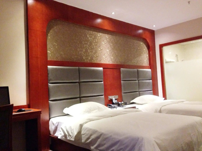 Longwang Business Hotel