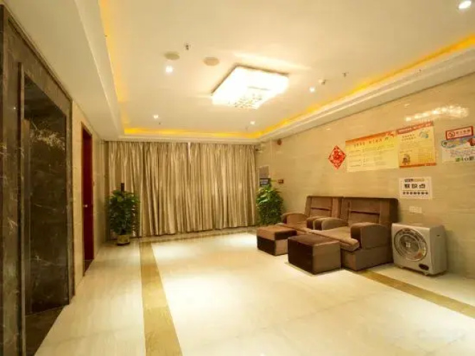 Charming Hotel