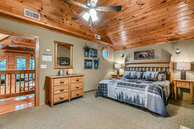 Ali's Dream 3 Bedroom Cabin by RedAwning
