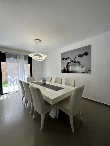 Luxury garden floor Eilat