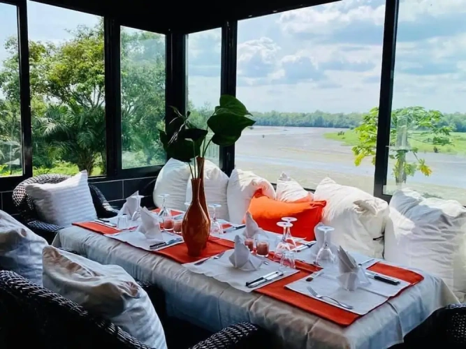 1 Bedroom Presidential room with canal view