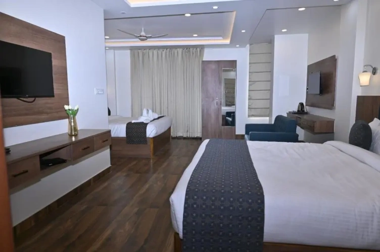 Standard Family room