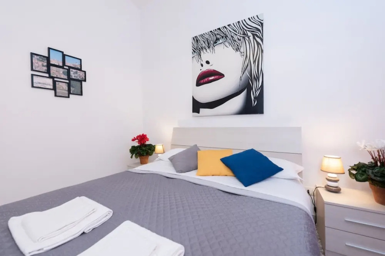 Raffaele Apartment Termini Station