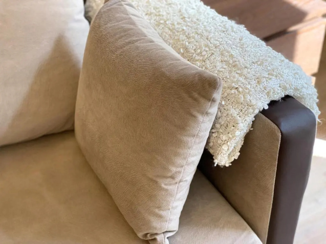 Goldcentral Apartment
