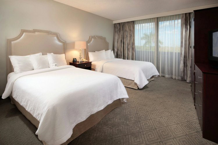 Embassy Suites by Hilton Boca Raton photo 8