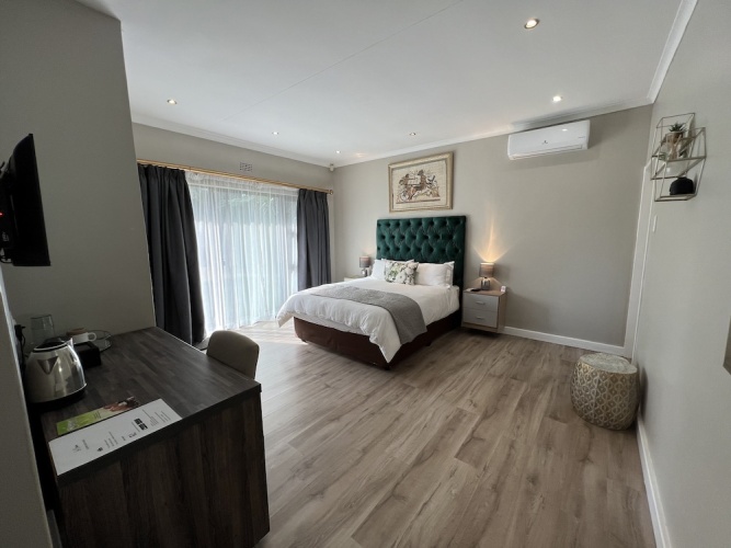 Superior room