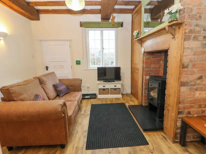 Medlar Cottage