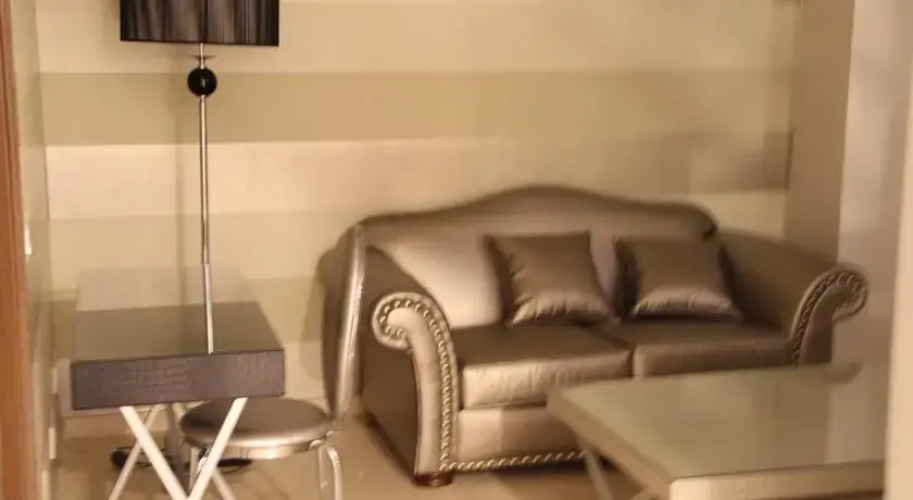 Apartamentos Alvear Suites