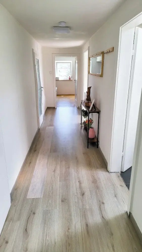 DG Rechts 40m 2-Zimmer Wohnung