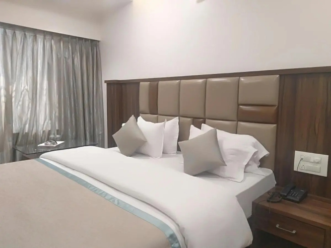 Hotel Shiv Sangram