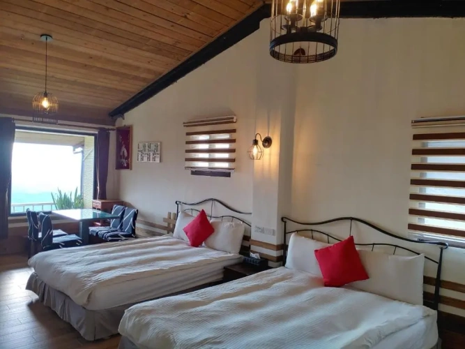 Standard Quadruple room with sea view