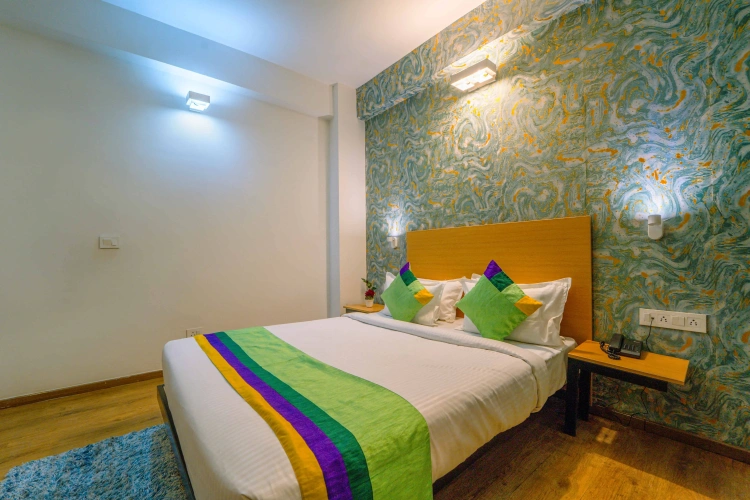 Economy room