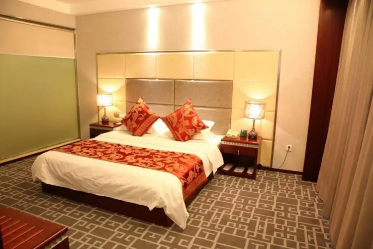 Largos Hotel