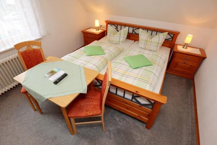 Standard Double room with land view
