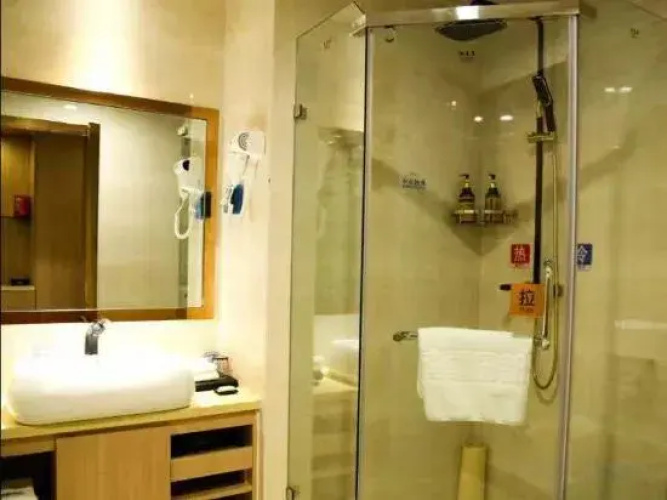 Hua Sheng Hotel