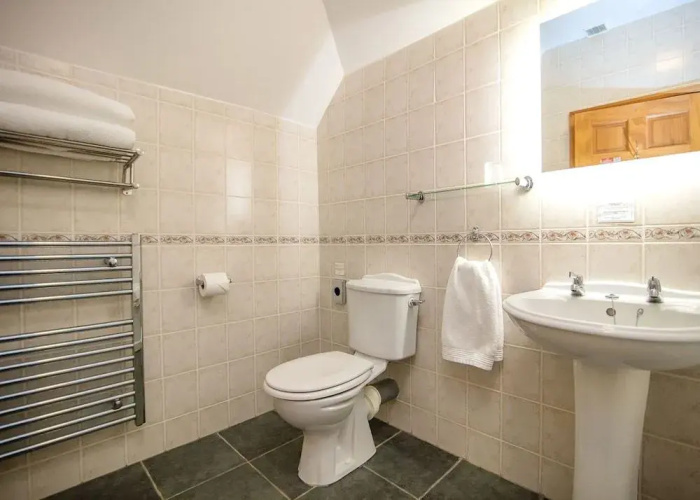 Laundimer House Bed & Breakfast