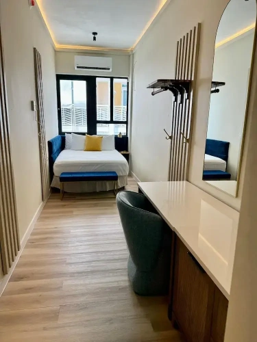 Economy Studio