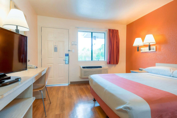 Motel 6 San Diego - El Cajon photo 6