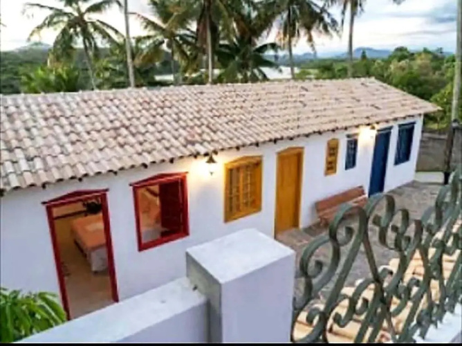 Suite em pousada no ES com lazer completo e WiFi