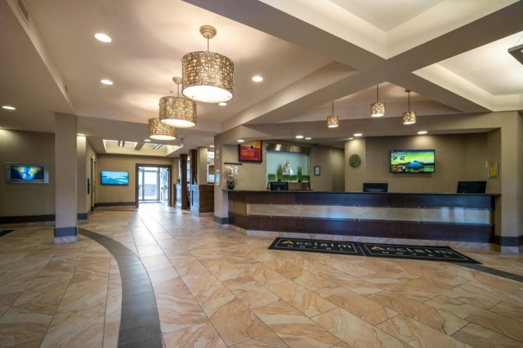 Acclaim Calgary Airport photo 11
