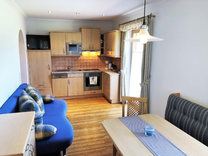 1 Bedroom Apartment with balcony