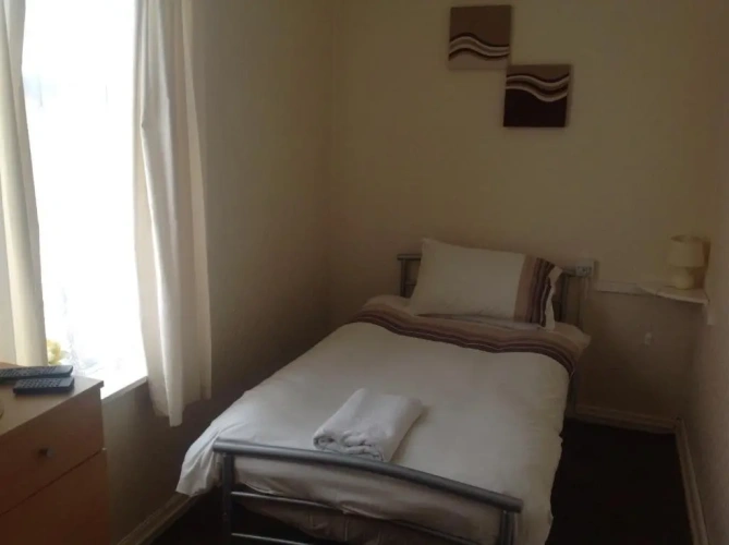 Standard Single room