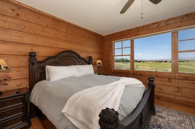 19th Hole 3 Bedroom Cabin