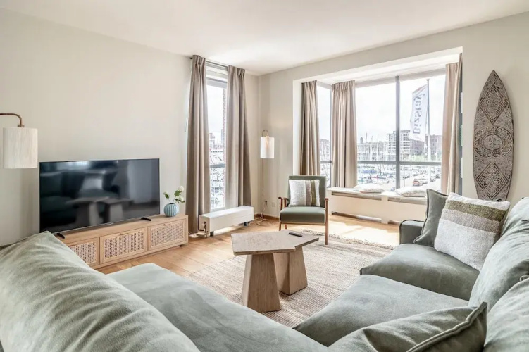 Scheveningen Flat Near Beach
