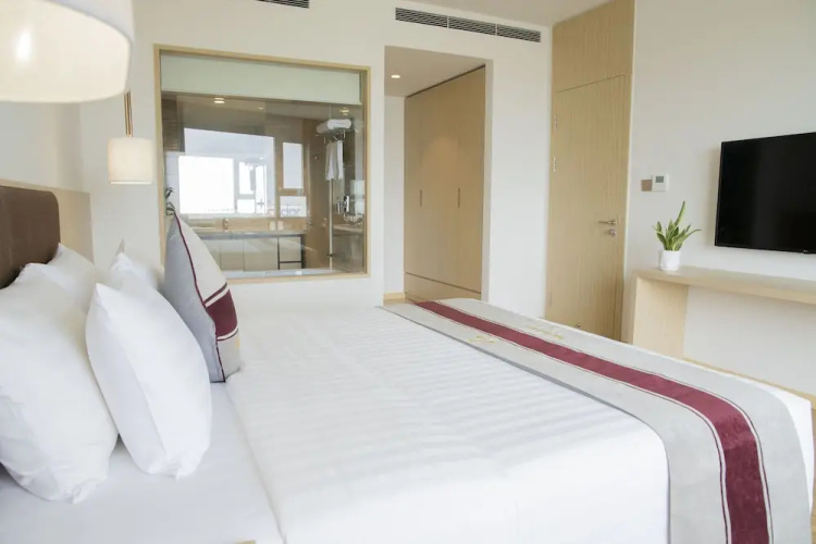 Pearl River Hotel