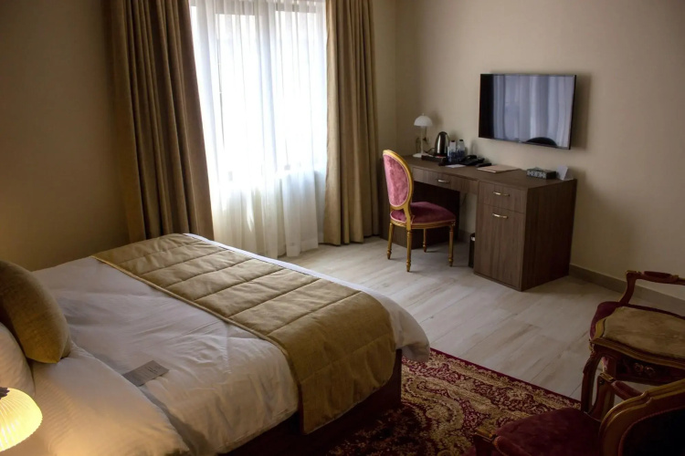 Khan Khediwe Hotel