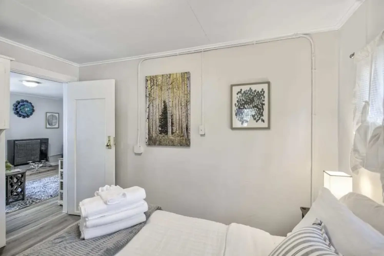 3 Bedrooms Chalet