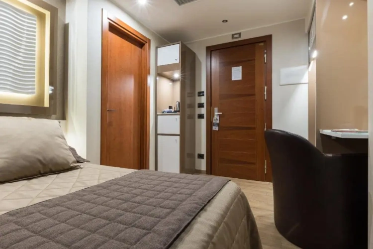 Triple room