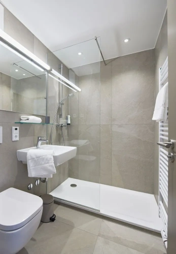 Standard Twin room with balcony