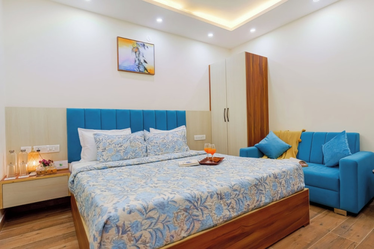 Hillshades 3-BHK With Sit-out Area